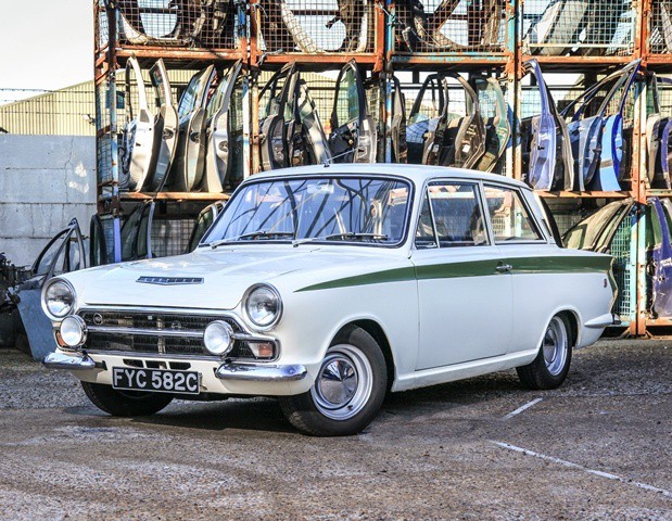 42061_1009_1965_ford_cortina_mk_i_1500_gt_1