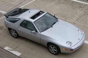 640px-Porsche928