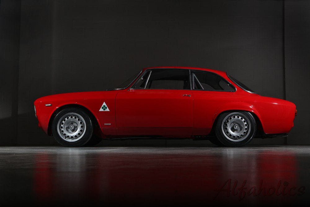 Alfa Romeo GTA-R 290 05