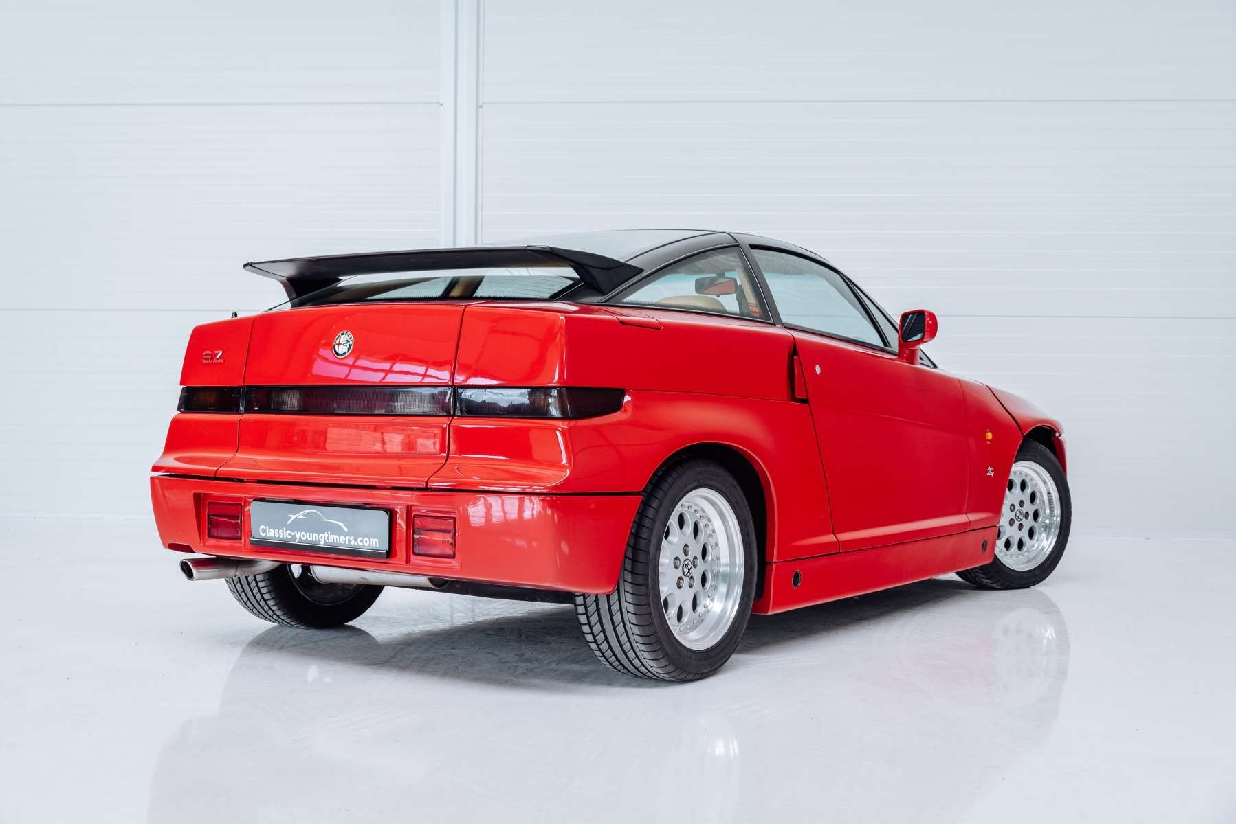 Consignatie Oldtimer Of Youngtimeralfa Romeo Sz Coup 233