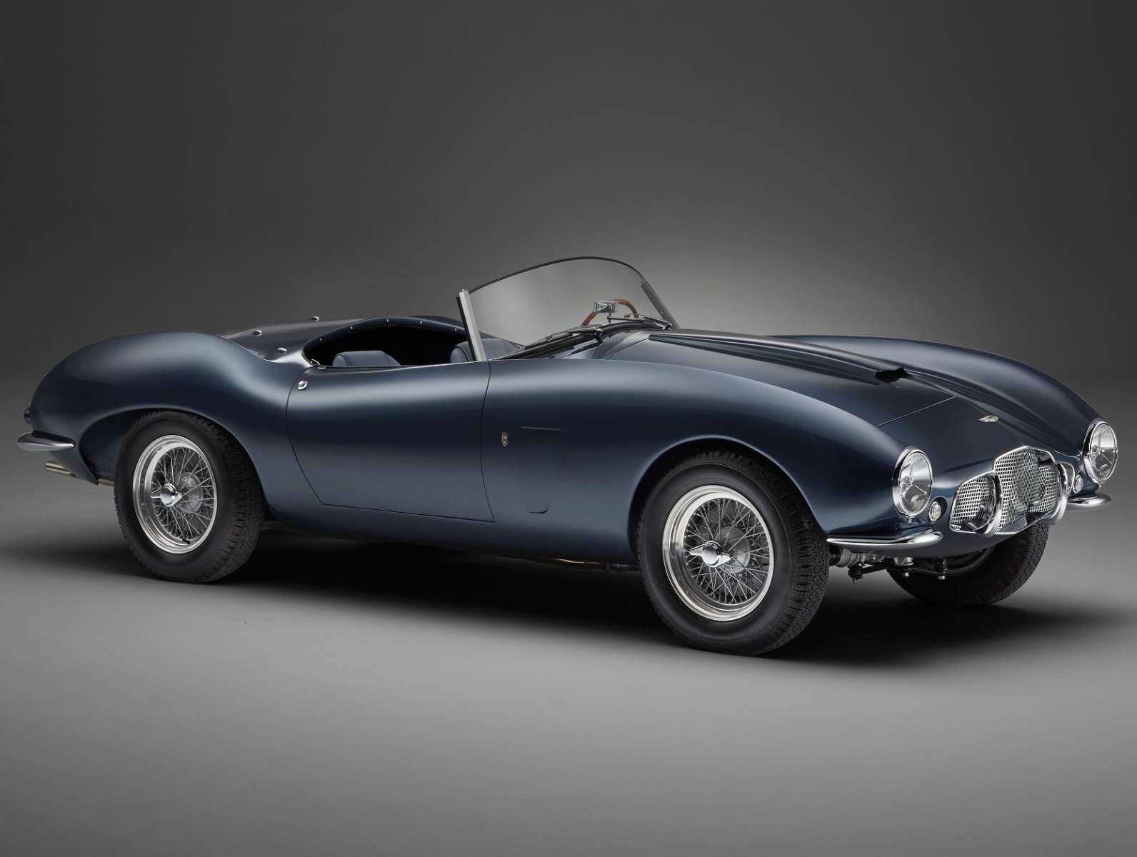 aston-martin-db24-bertone-spider-10