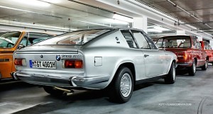 BMW GARAGE 04