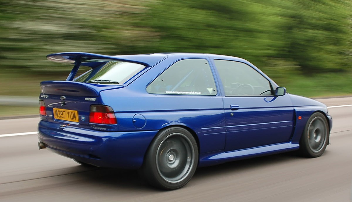 Escort-Cosworth-1200x688