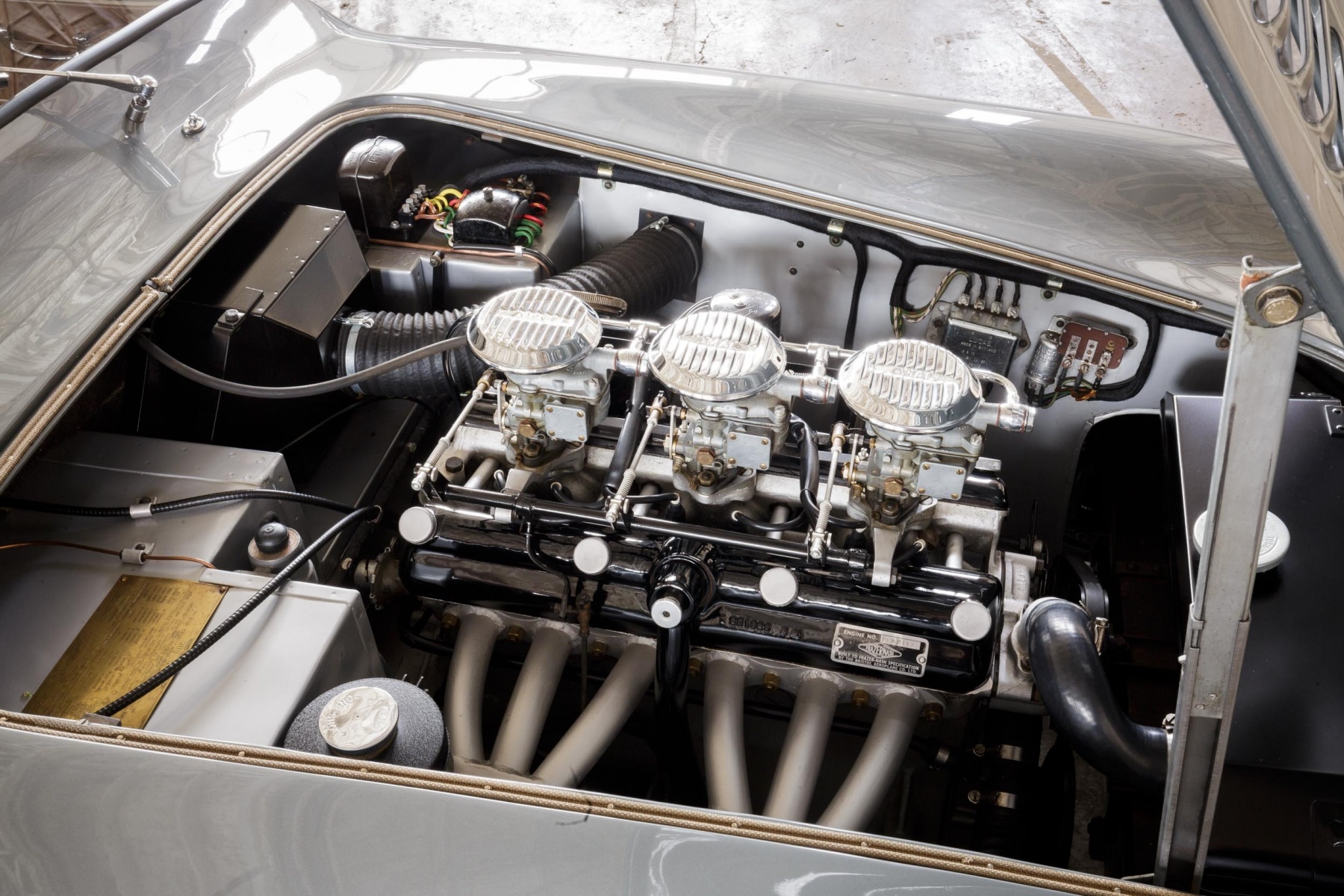 No SPARK Frazer Nash LM #60 24 Heures du Mans 1959 1/43 GCAM Edition