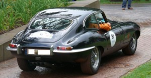 Jaguar_E-Type_Serie_1_Coupé_hr