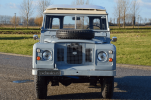 Land Rover Series 2A 01