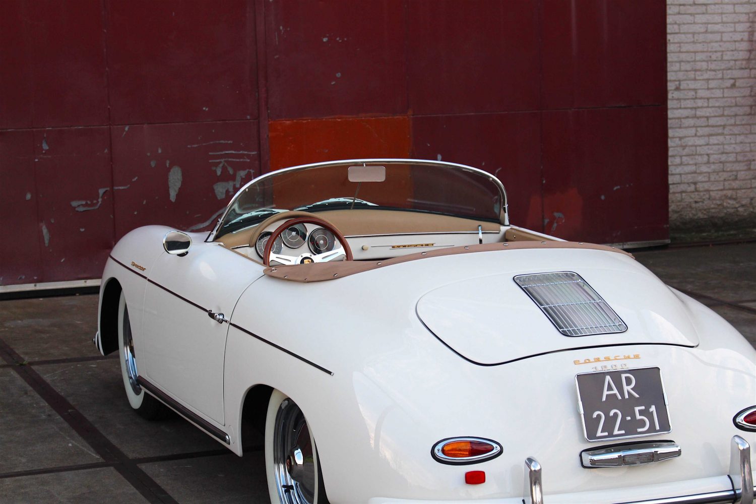 porsche-356-speedster-17