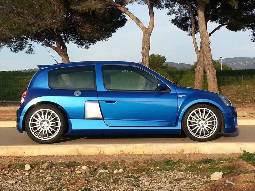 Renault Clio V6 Phase -