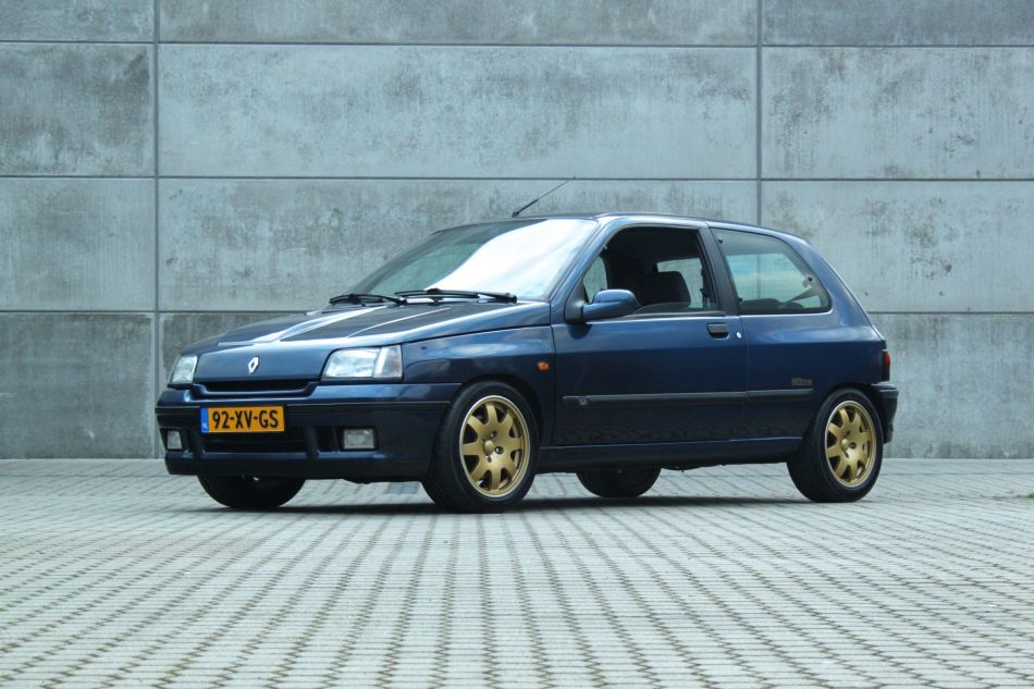 Consignatie oldtimer of youngtimerRenault Clio Williams 2.0 16V