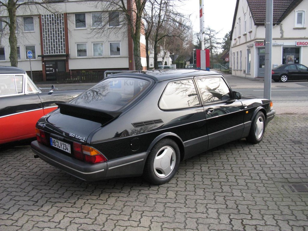 Saab 900 aero turbo