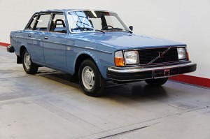 Volvo 244 DL 01