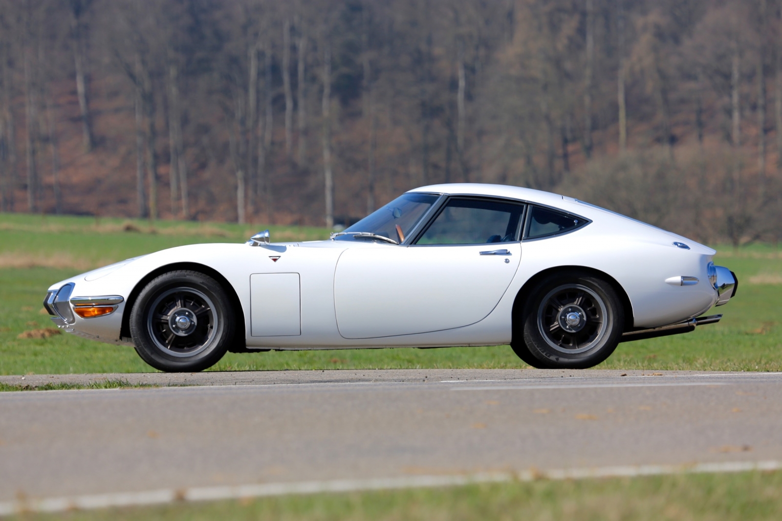 Toyota 2000 GT thecoolcars.nl